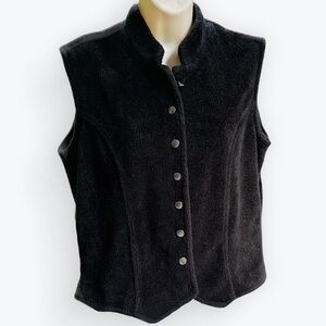 Tsunami Fuzzy Black “Sherpa” Vest Concho-Style Buttons Canadian Festival ~ XL